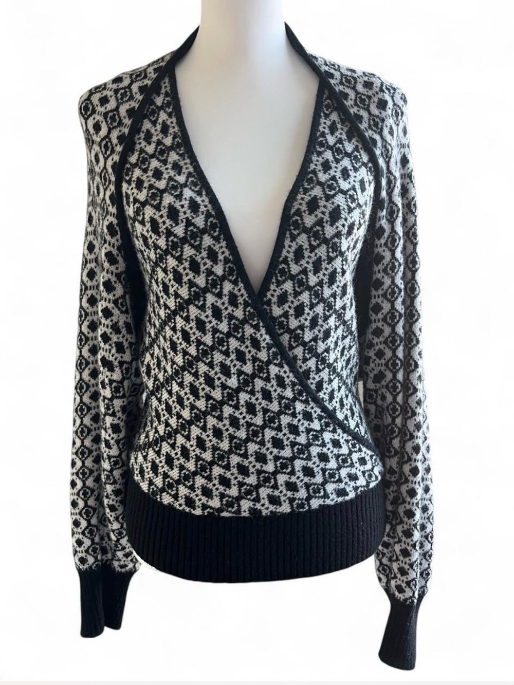 Maeve by Anthropologie Geometric Knit Wrap Sweater & Shrug Set